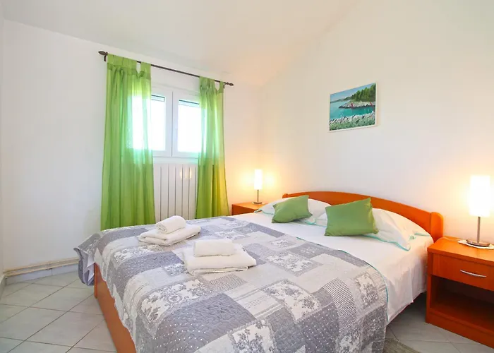Apartments Munida 734